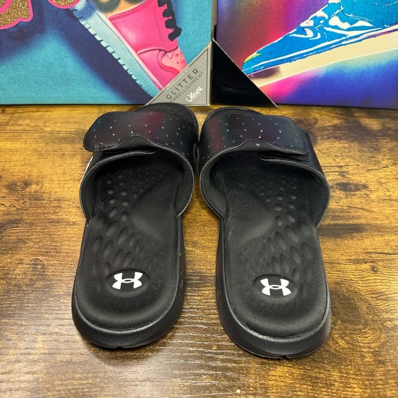 Under Armour Women's Ignite 7 Slides Sandal Flip Flop size 8 black - Picture 4 of 11